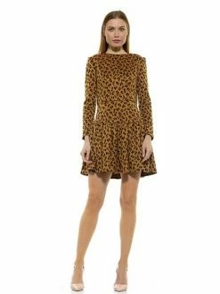 Brand new 🎉 ALEXIA ADMOR Raquel 👗 Dress 🔔